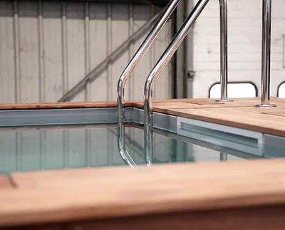 CONTAINER PISCINA DE 20 PÉS