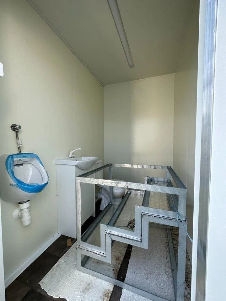 Reboque Sanitário Autónomo com Tanques