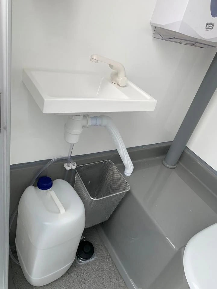 Contentor WC com Cisterna